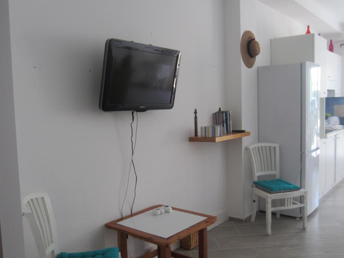 Monolocale San Pantaleo Appartement Buitenkant foto