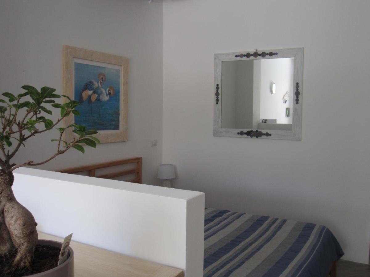 Monolocale San Pantaleo Appartement Buitenkant foto