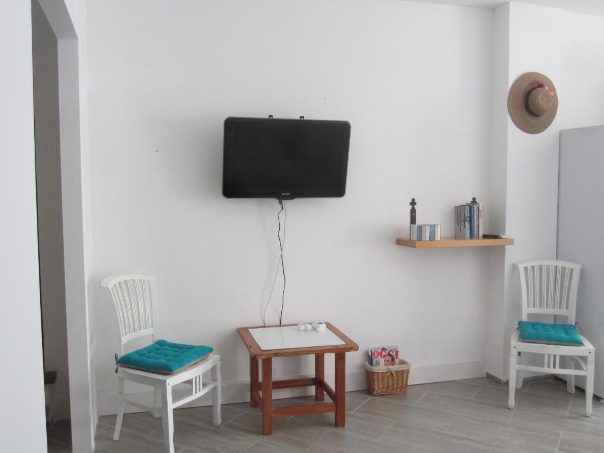 Monolocale San Pantaleo Appartement Buitenkant foto